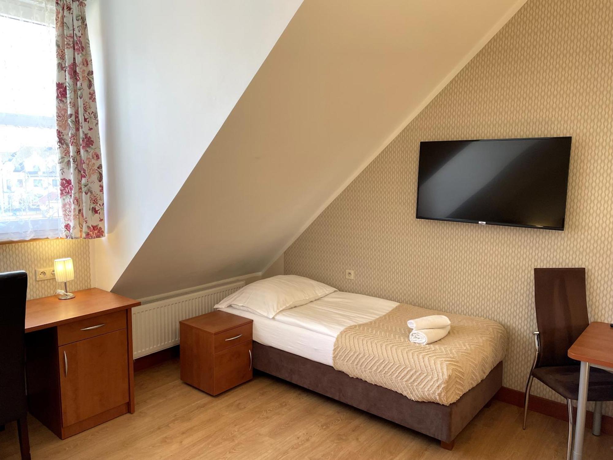 Hl Lebski Apartamenty Łeba Esterno foto